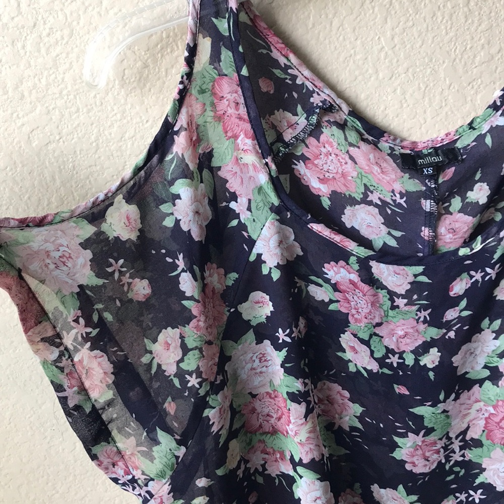 Millau • Size XS Flowy Floral Bohemian Top
